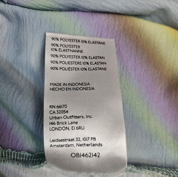 Urban Outfitters Boho Retro 90s Inspired Crop Halter Top Geometric Print Size L - Picture 4 of 9